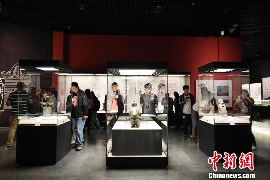展览现场。 安源 摄
