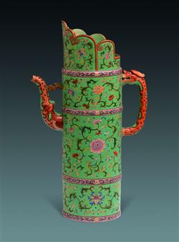绿地粉彩花卉纹多穆壶