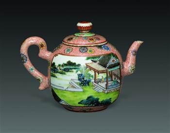 粉彩雨中烹茶图茶壶