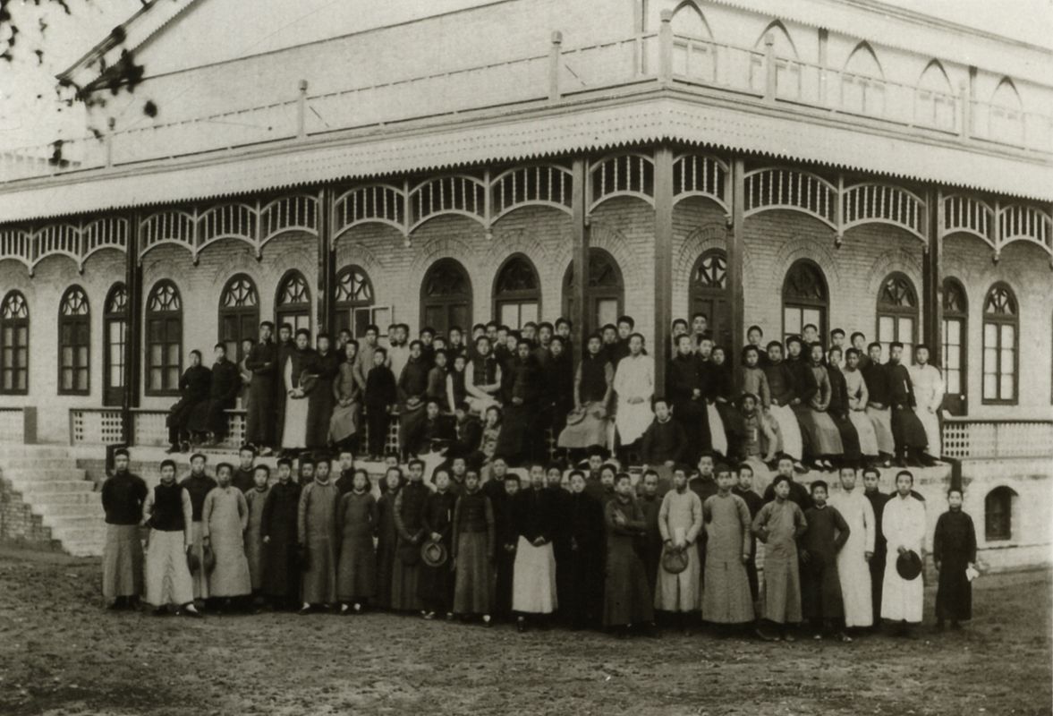 民国初年的大学生