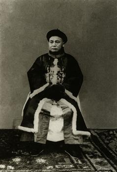 1905年京张铁路开工时的詹天佑