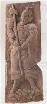 浮雕持斧武官石刻
