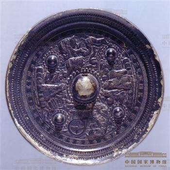 吴向里柏氏作车马神人铜镜