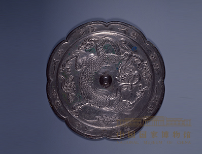盘龙铜镜