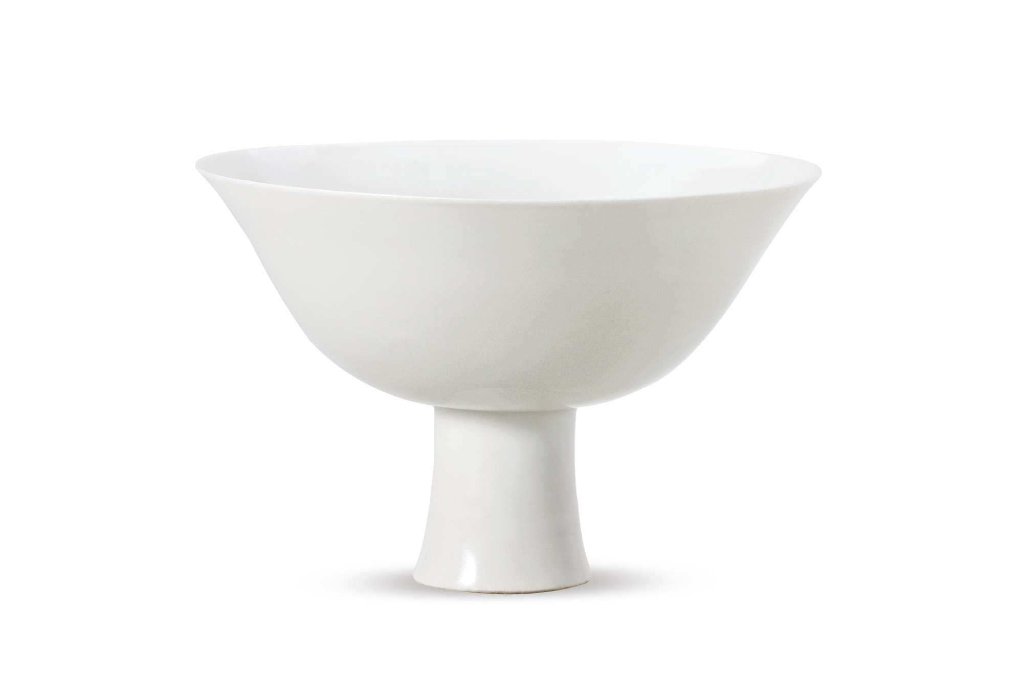 甜白釉暗云龙纹高足碗