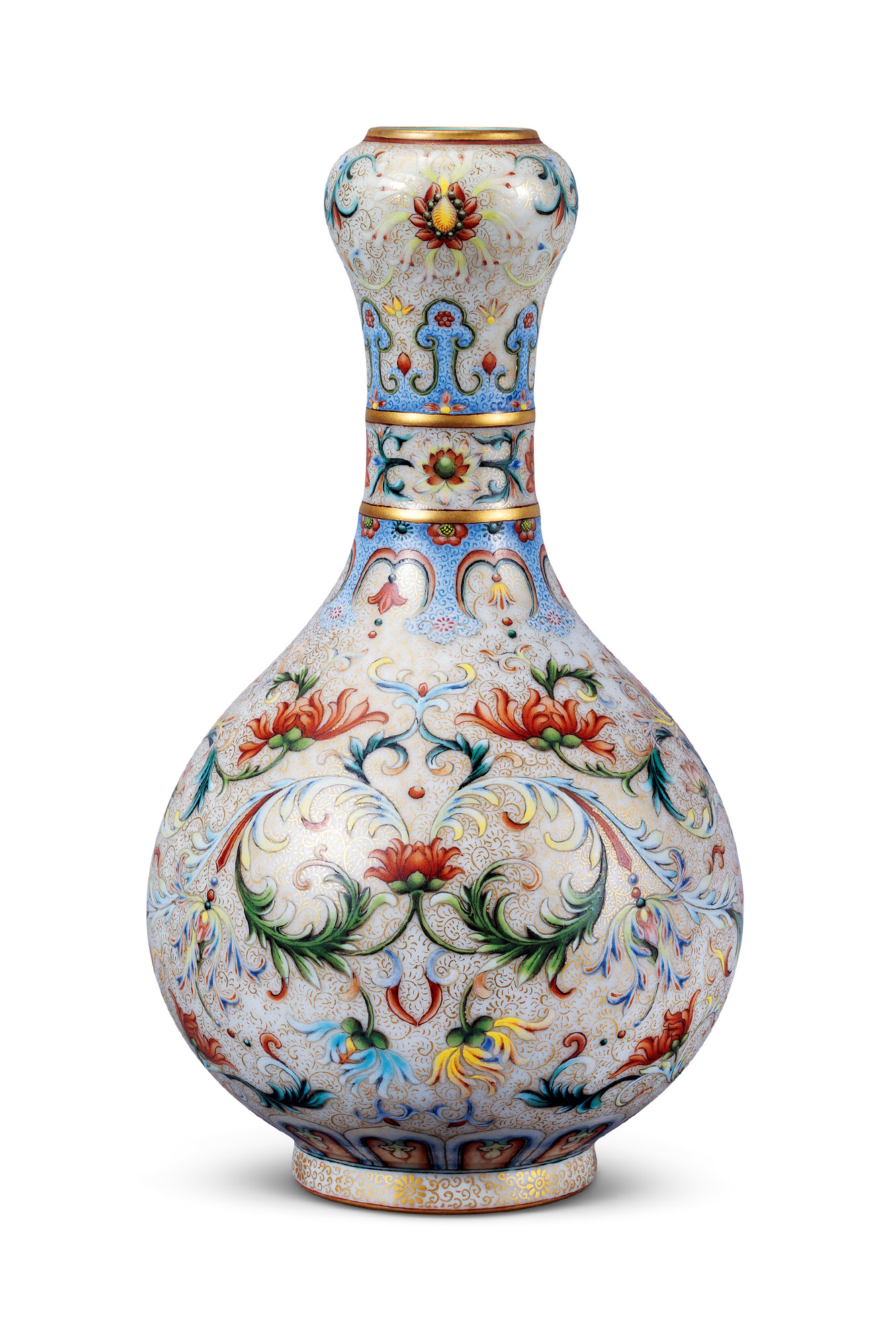 珐琅彩缠枝花卉纹蒜头瓶