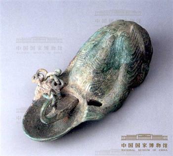 兔形青铜水盂