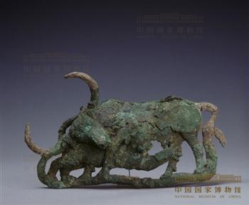 牛虎斗铜扣