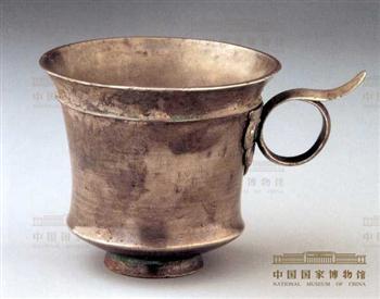 环柄银杯