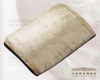 白瓷板瓦