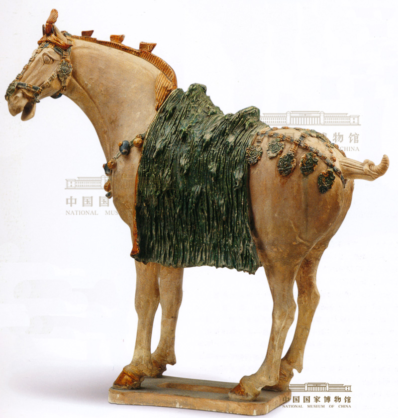 【2025年】エレガントファッションを上品に着 三彩陶三花马| 中国国家博物馆 工芸品