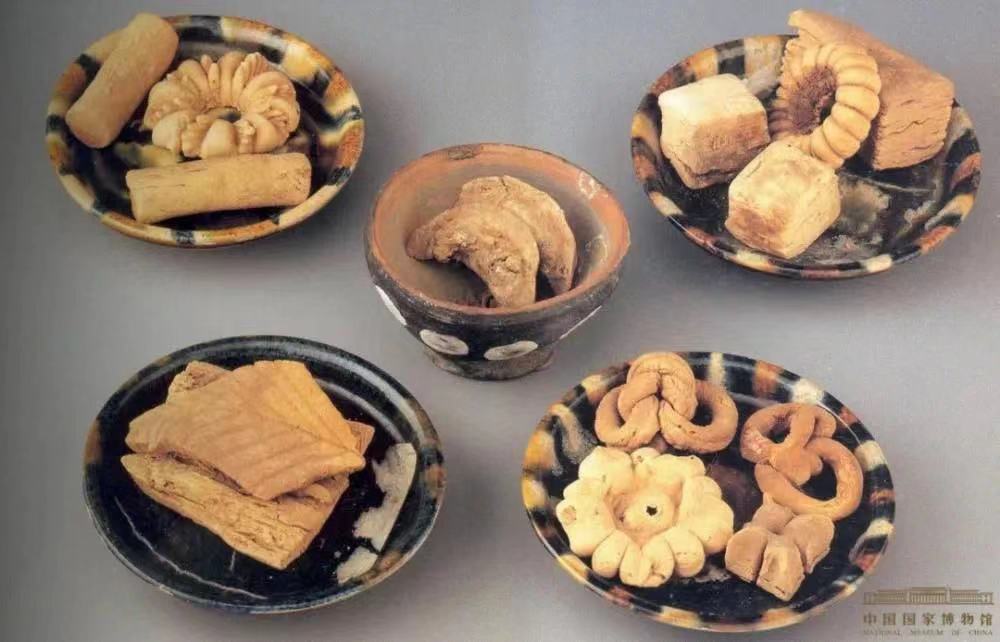 中国古代服飾文化　王春法　中国国家博物館展覧系列叢書 web限定アイテム 中国古代服飾文化 王春法 中国国家博物館展覧